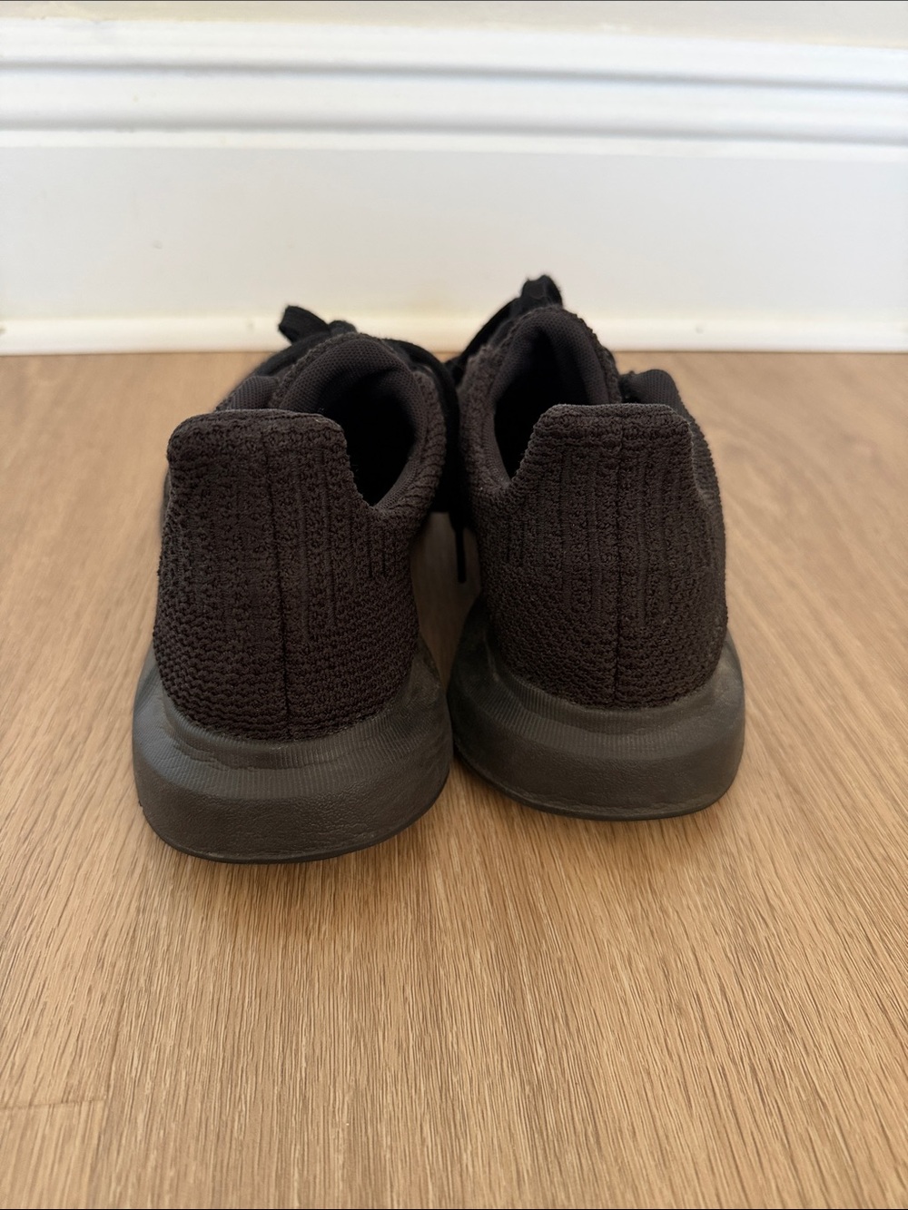 Adidas Black Swift Run Running Sneaker 1.0 - Picture 3 of 5